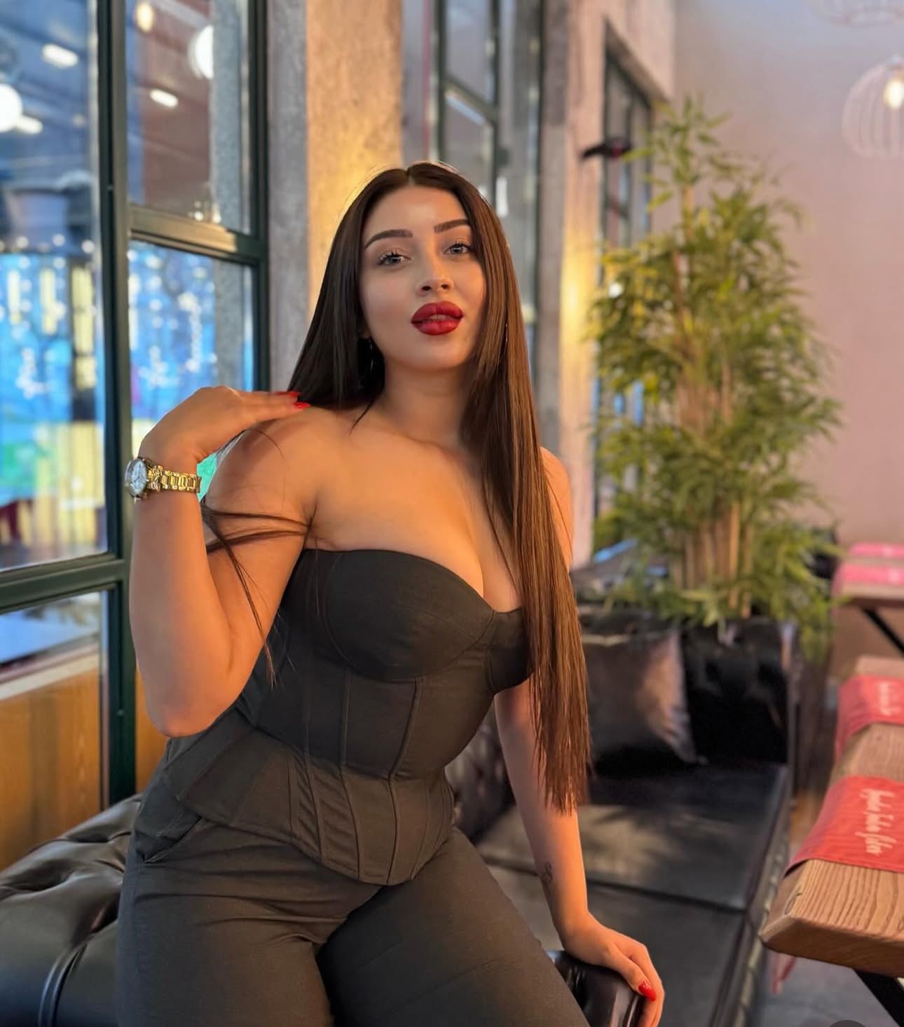 Dağarcık Eve Gelen Escort Bayan Şebnem